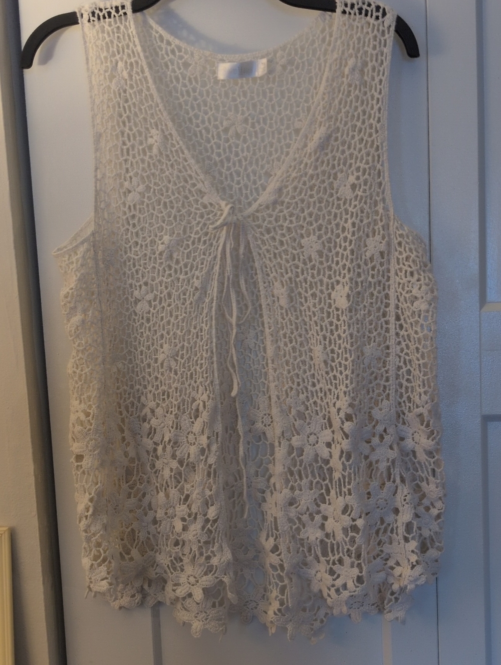 Roommates Cream Crochet Tie-Front Camisole